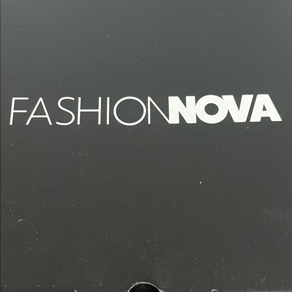 Fashion Nova Heeled Boots - Black